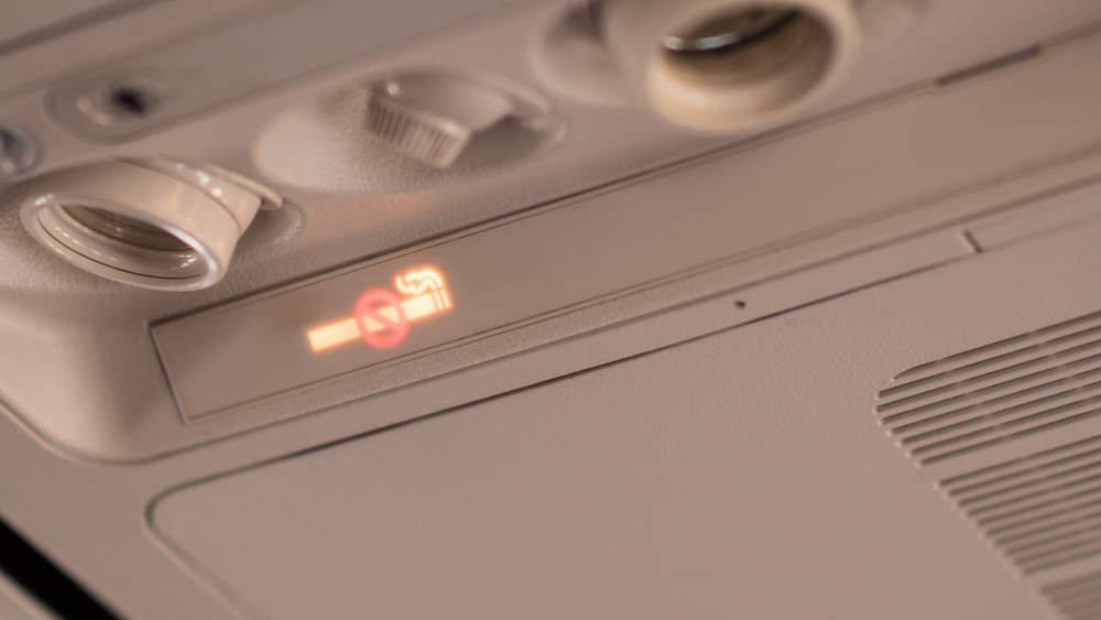 Cigarette électronique en avion ce que vous devez savoir